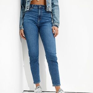 American Eagle mom jeans